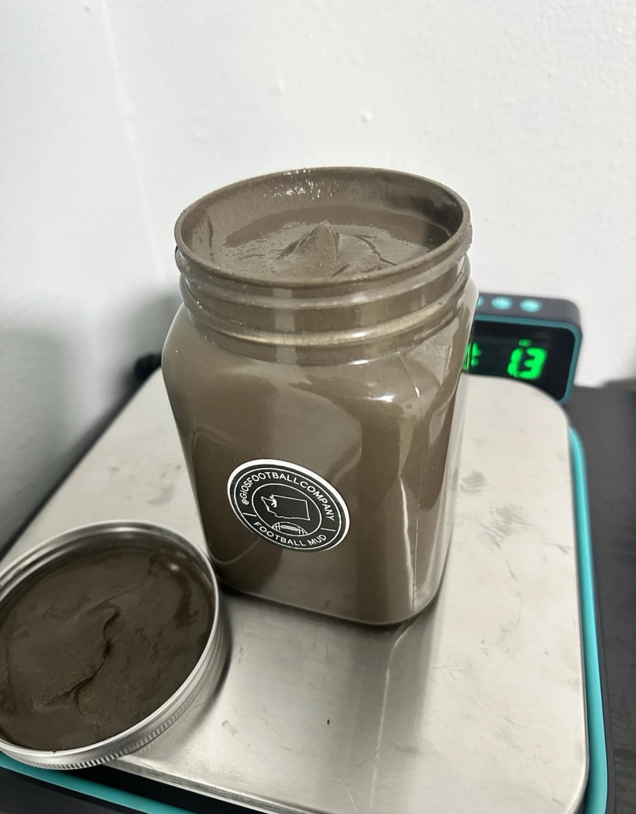 2.75lbs Gio’s Football Mud
