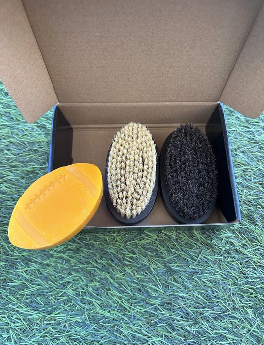 Football Wax Kit (2 Brushes - 1 Big Wax)